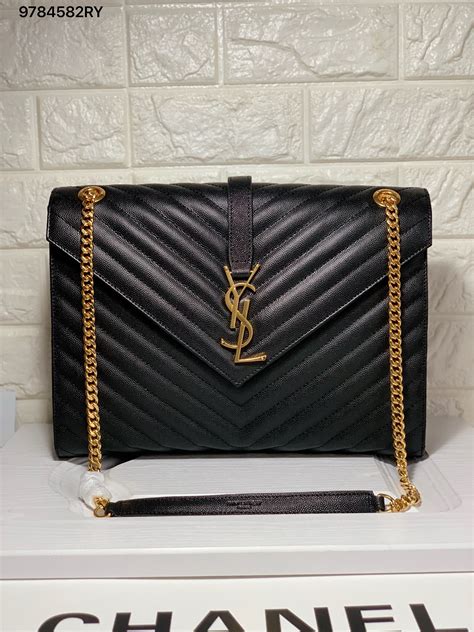 bolso yves saint laurent precio|yves Saint Laurent chain bag.